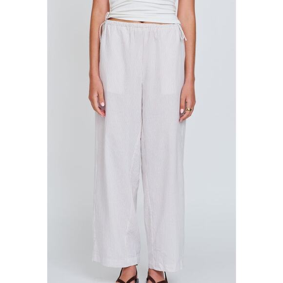 Apero Label Myra Cotton Maternity Stripe Barrel Leg Pant - M - White / Beige - Picture 1 of 6